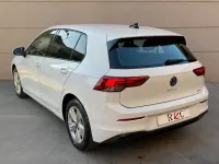 Usata VW Golf VIII Life 110 CV (80 kW) 2022 Bianco Station wagon