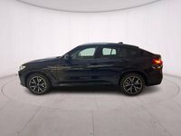 Begagnad BMW X4 M Sport 190 HK (139 kW) 2023 Blå SUV