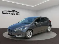 Usata Ford Focus Titanium 95 CV (69 kW) 2015 Grigio Berlina