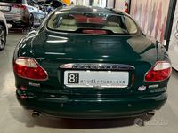Usata Jaguar XK8 298 CV (219 kW) 2003 Verde Coupé
