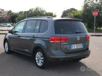 Usata VW Touran Comfortline 116 CV (85 kW) 2017 Grigio Monovolume