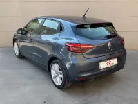 Usata Renault Clio V 101 CV (74 kW) 2021 Grigio Berlina