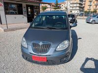 Usata Lancia Musa Gold 95 CV (69 kW) 2011 Grigio Monovolume