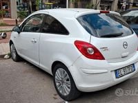 Usata Opel Corsa 2012 Bianco Utilitaria