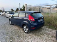 Usata Ford Fiesta Titanium 68 CV (50 kW) 2009 Blu Utilitaria