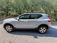 Usata Volvo XC40 150 CV (110 kW) 2019 Argento SUV