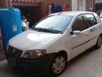 Usata Fiat Punto 69 CV (50 kW) 2007 Bianco Utilitaria