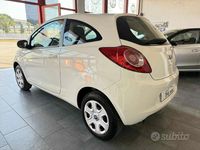 Usata Ford Ka Individual 69 CV (50 kW) 2014 Bianco Utilitaria