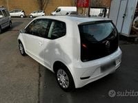 Usata VW up! 75 CV (55 kW) 2015 Bianco Utilitaria