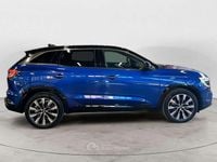 Usata Renault Austral Techno 131 CV (96 kW) 2023 Blu e tetto nero SUV