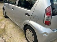 Usata Daihatsu Sirion 69 CV (50 kW) 2007 Grigio Utilitaria