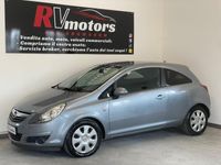 usata Opel Corsa 1.2 3 porte Club NEOPATENTATI