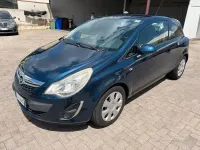 Usata Opel Corsa 85 CV (62 kW) 2011 Bluazzurro Utilitaria