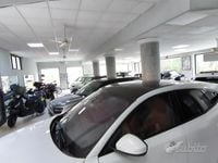 Usata Jaguar E-Pace R-Dynamic 241 CV (177 kW) 2020 Bianco SUV