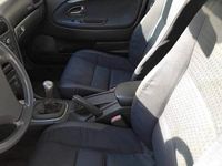 Usata Volvo V40 102 CV (75 kW) 2003 Blu Station wagon