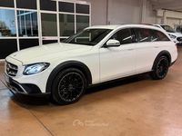 Usata Mercedes E220 All-Terrain Premium 194 CV (142 kW) 2019 Bianco Station wagon