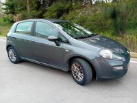 Gebraucht Fiat Punto 95 PS (69 kW) 2012 Grau Kleinwagen