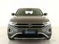 Usata VW T-Roc Style 110 CV (80 kW) 2023 Grigio SUV
