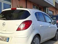 Usata Opel Corsa Edition 95 CV (69 kW) 2013 Berlina