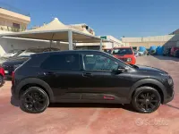 Usata Citroën C4 Shine 99 CV (72 kW) 2018 Nero Berlina