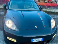 Usata Porsche Panamera Turbo Sport 500 CV (367 kW) 2010 Nero Utilitaria