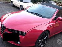 Usata Alfa Romeo Spider 259 CV (190 kW) 2006 Rosso Cabrio