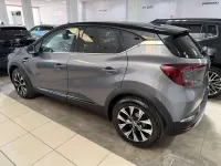 Usata Renault Captur Techno 91 CV (66 kW) 2024 Grigio SUV
