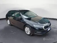 Usata Skoda Octavia Executive 116 CV (85 kW) 2022 Nero Station wagon