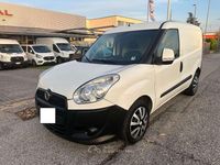 Usata Fiat Doblò 120 CV (88 kW) 2012 Bianco Monovolume