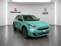 Usata Fiat 600 La Prima 101 CV (74 kW) 2025 Blu SUV