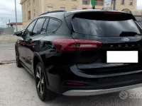 Usata Ford Focus Active 115 CV (84 kW) 2023 Nero Station wagon