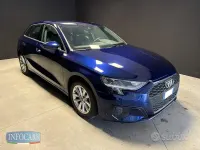 Usata Audi A3 Business 150 CV (110 kW) 2021 Blu metallizzato Berlina