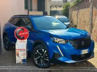 Usata Peugeot 2008 Allure 131 CV (96 kW) 2023 Blu SUV