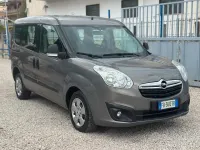 Usata Opel Combo 105 CV (77 kW) 2016 Grigio Monovolume