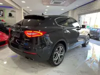 Usata Maserati Levante GranLusso 275 CV (202 kW) 2019 Nero lusso metallizzato SUV