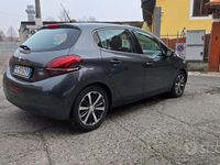 Usata Peugeot 208 Allure 82 CV (60 kW) 2016 Grigio Utilitaria