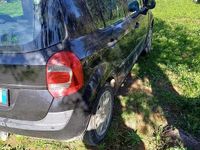 Käytetty Renault Modus 101 HP (74 kW) 2008 Musta Tila-auto