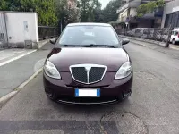 Usata Lancia Ypsilon 60 CV (44 kW) 2007 Viola Utilitaria