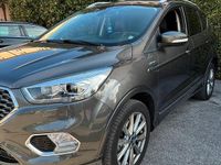 Usata Ford Kuga Vignale 150 CV (110 kW) 2018 Grigio SUV