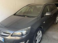 Usata Opel Astra Cosmo 131 CV (96 kW) 2014 Berlina