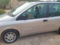 Usata Fiat Multipla 116 CV (85 kW) 2006 Grigio Monovolume