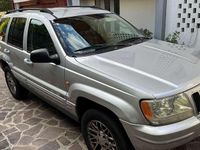Usata Jeep Grand Cherokee Overland 163 CV (119 kW) 2003 Argento SUV