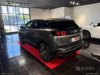 Usata Peugeot 3008 Allure 131 CV (96 kW) 2023 SUV