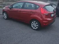 Usata Ford Fiesta 82 CV (60 kW) 2009 Rosso Berlina