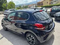 Usata Peugeot 208 GT-line 110 CV (80 kW) 2018 Other Utilitaria