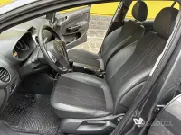 Usata Opel Corsa Edition 86 CV (63 kW) 2012 Grigio Utilitaria