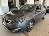 Usata Peugeot 308 Business-Line 120 CV (88 kW) 2017 Other Station wagon