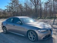 Käytetty Alfa Romeo Giulia Super 180 HP (132 kW) 2017 Sedan