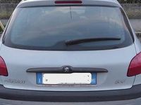 Usata Peugeot 206 60 CV (44 kW) 2002 Blu/azzurro Berlina