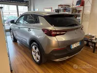 Usata Opel Grandland X Innovation 120 CV (88 kW) 2018 Grigio SUV
